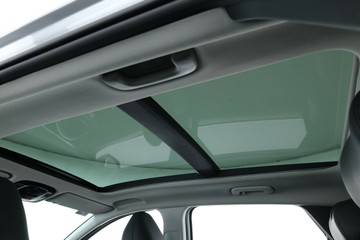 https://vehicle-cdn.autoleague.cloud/30350_620263675_36.jpg