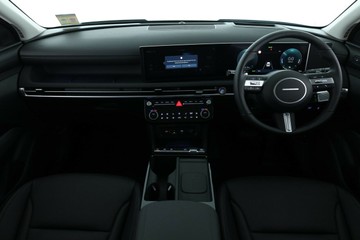https://vehicle-cdn.autoleague.cloud/30350_620263675_37.jpg