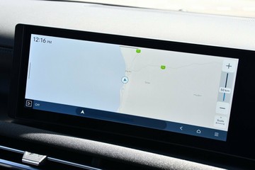 https://vehicle-cdn.autoleague.cloud/30350_620263705_12.jpg