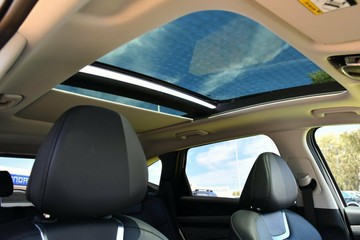 https://vehicle-cdn.autoleague.cloud/30350_620263705_15.jpg