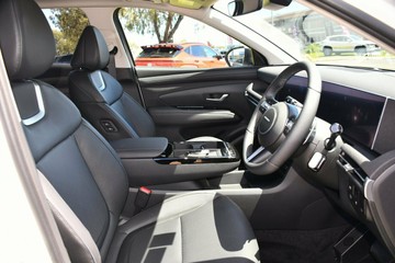 https://vehicle-cdn.autoleague.cloud/30350_620263705_9.jpg