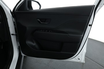 https://vehicle-cdn.autoleague.cloud/30350_620263785_13.jpg