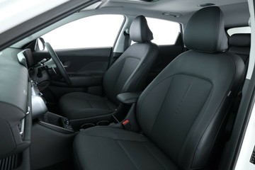 https://vehicle-cdn.autoleague.cloud/30350_620263815_26.jpg