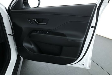 https://vehicle-cdn.autoleague.cloud/30350_620264083_10.jpg
