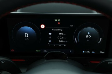https://vehicle-cdn.autoleague.cloud/30350_620264083_15.jpg