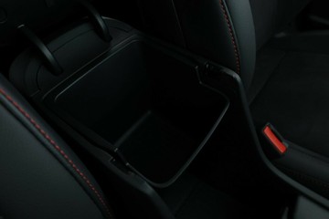 https://vehicle-cdn.autoleague.cloud/30350_620264083_25.jpg