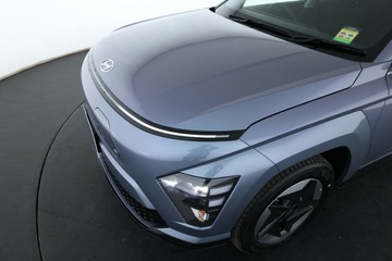 https://vehicle-cdn.autoleague.cloud/30350_620264096_10.jpg