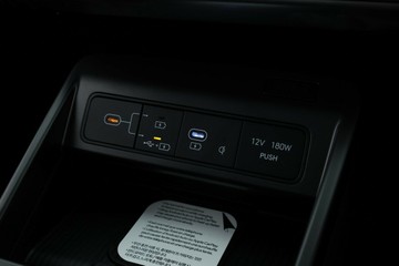 https://vehicle-cdn.autoleague.cloud/30350_620264096_29.jpg