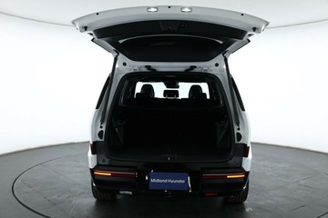 https://vehicle-cdn.autoleague.cloud/30350_620264206_16.jpg
