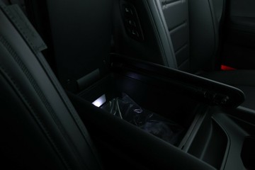 https://vehicle-cdn.autoleague.cloud/30350_620264206_33.jpg