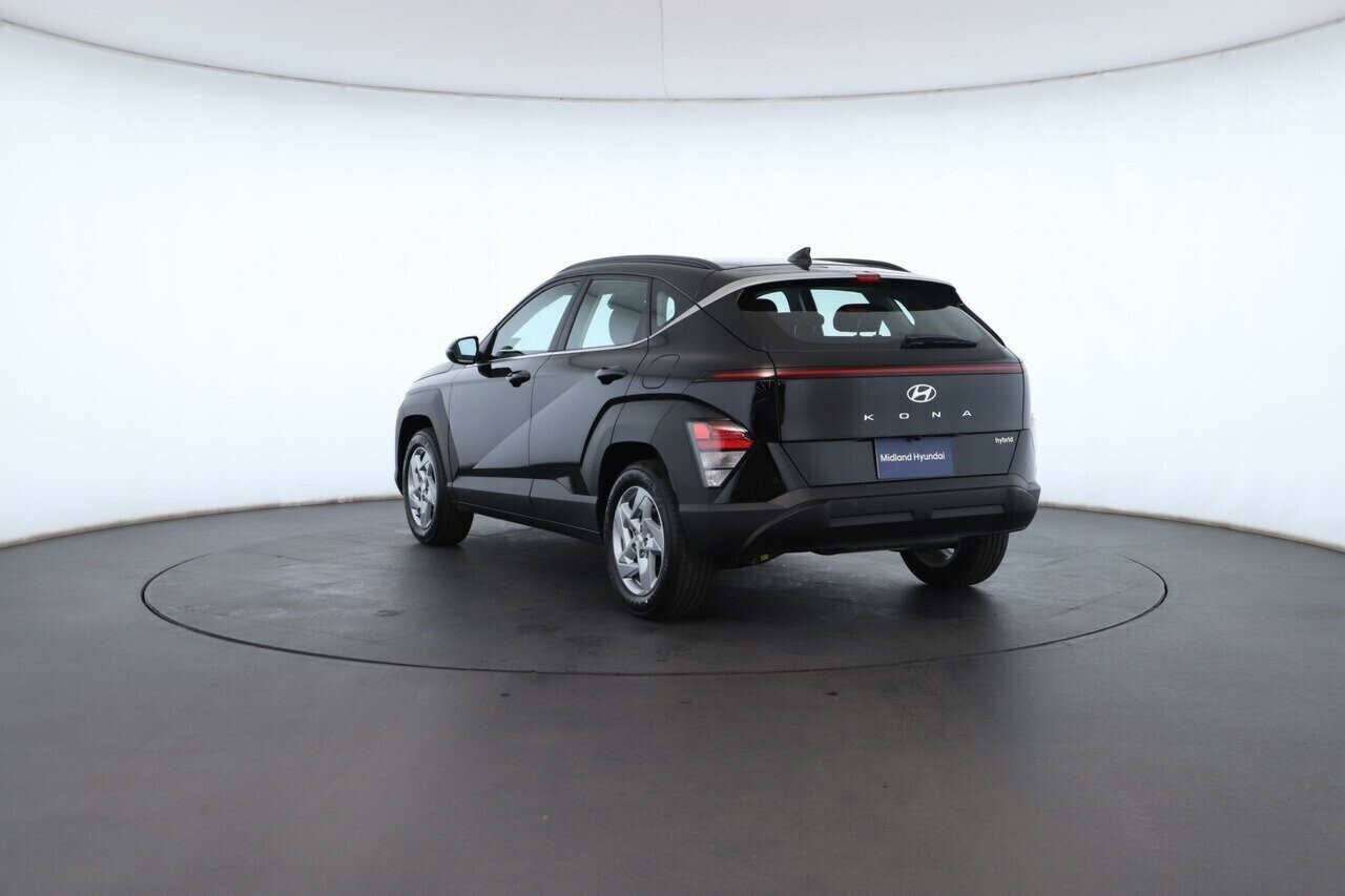 Hyundai Kona image 4