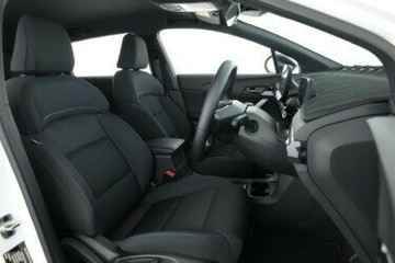 https://vehicle-cdn.autoleague.cloud/30351_1022729_15.jpg