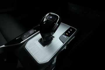https://vehicle-cdn.autoleague.cloud/30351_1078998_27.jpg