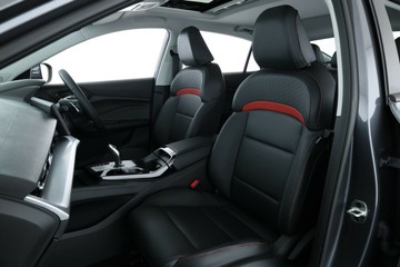 https://vehicle-cdn.autoleague.cloud/30351_1078998_30.jpg