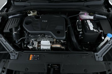 https://vehicle-cdn.autoleague.cloud/30351_1078998_7.jpg
