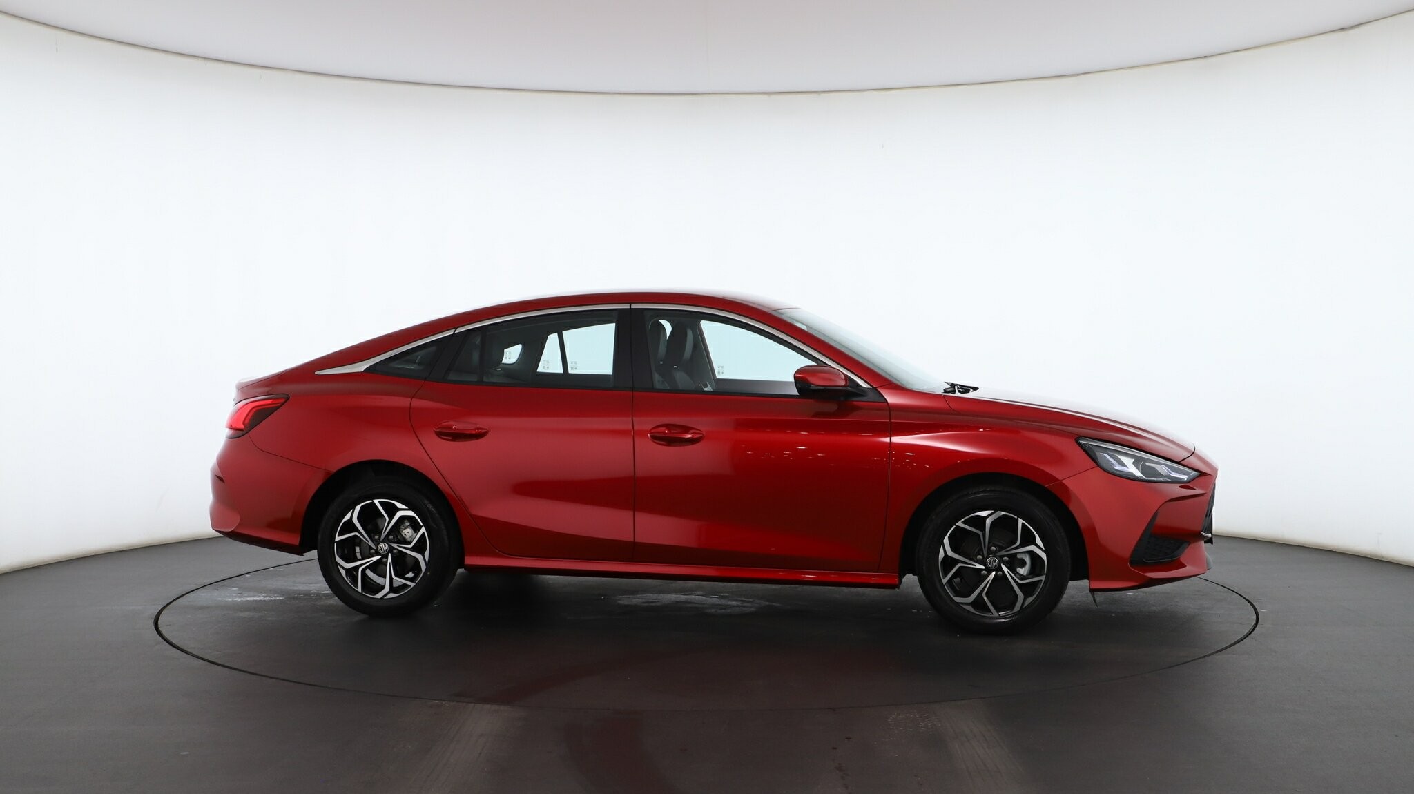 MG Mg5 image 3