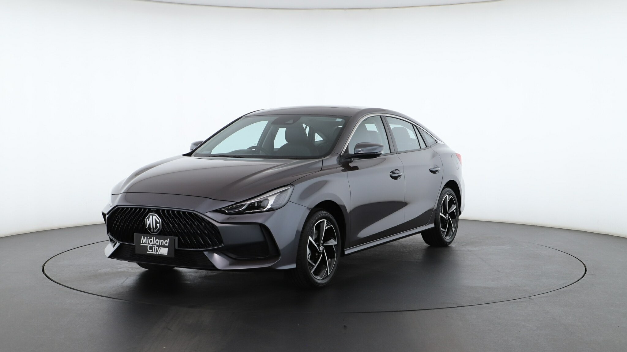 MG Mg5 image 3