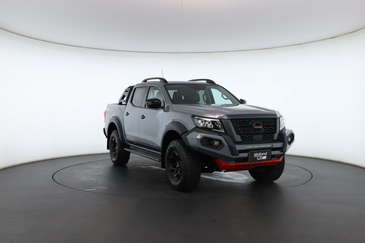 Nissan Navara image 4