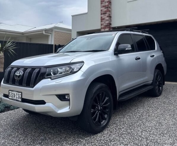 Toyota Landcruiser Prado image 1