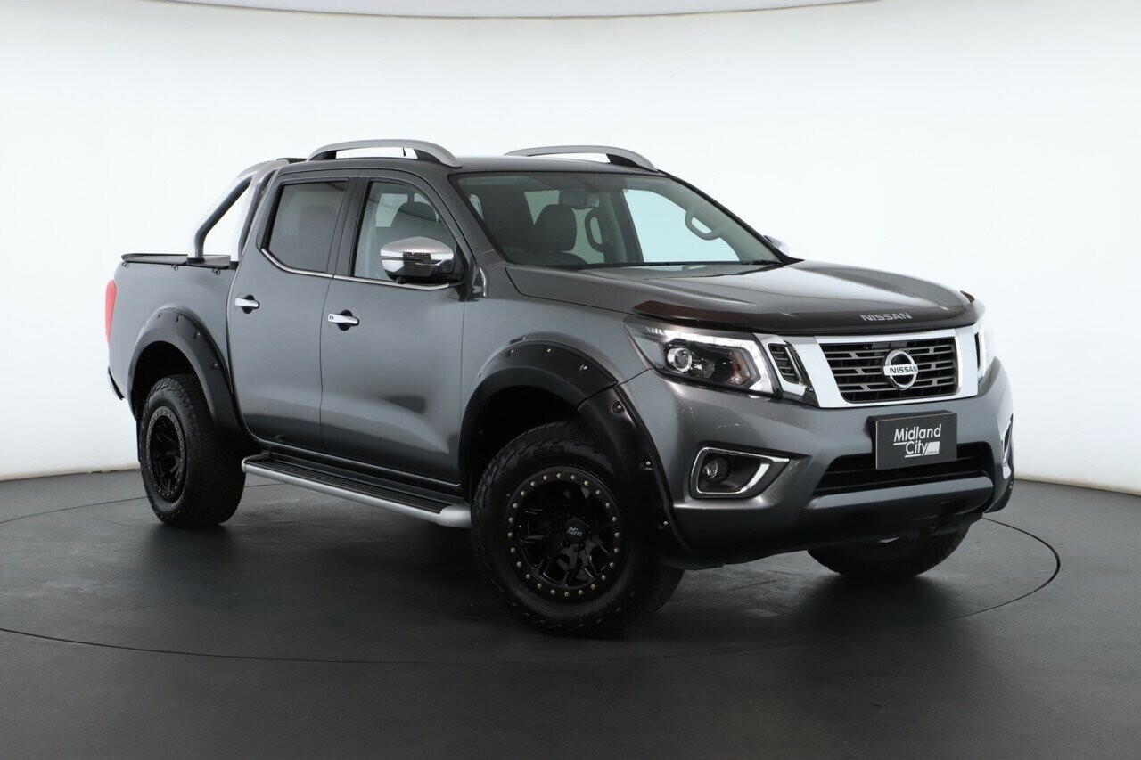 Nissan Navara image 1