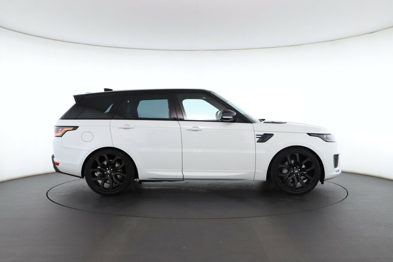 Land Rover Range Rover Sport image 2