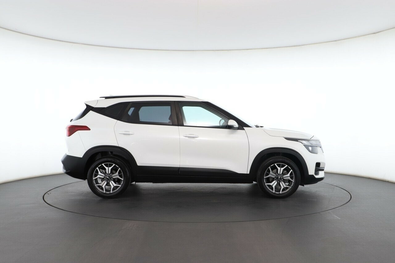 Kia Seltos image 2