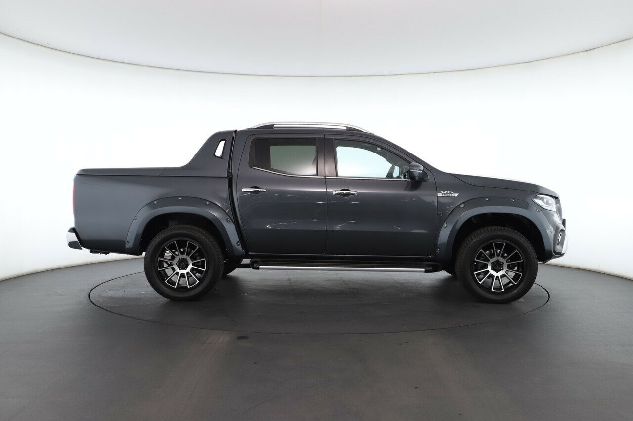 Mercedes Benz X-class image 2