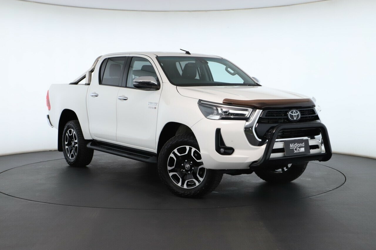 Toyota Hilux image 1