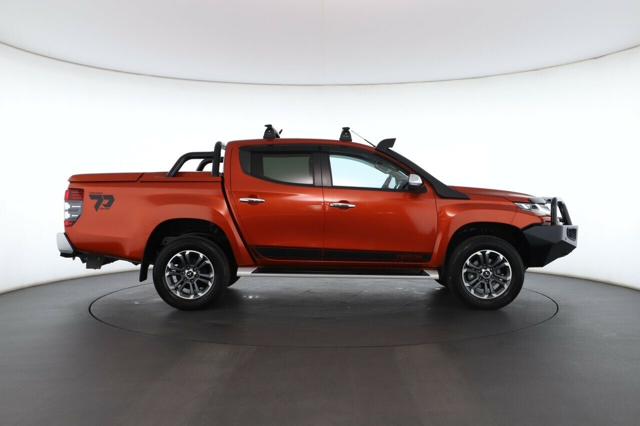 Mitsubishi Triton image 2