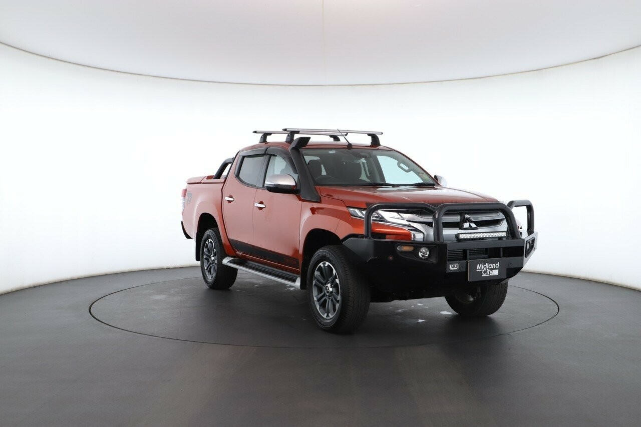 Mitsubishi Triton image 4
