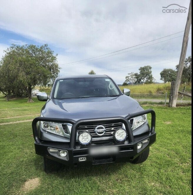 Nissan Navara image 2