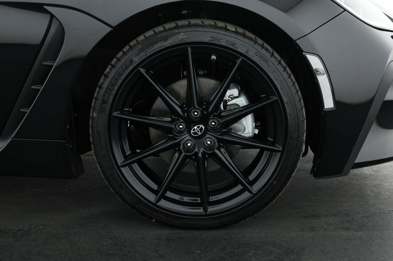 Toyota Gr86 image 3