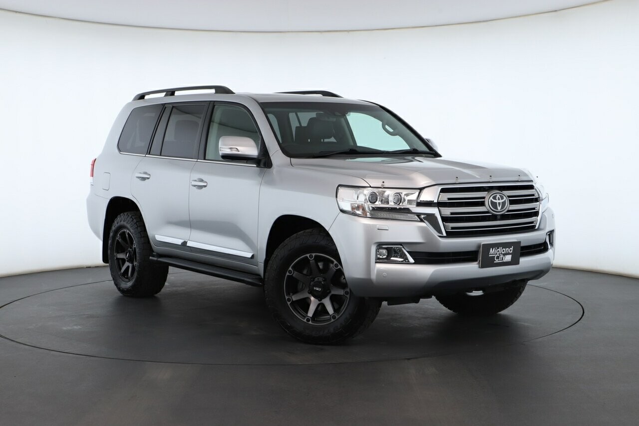 Toyota Landcruiser image 1