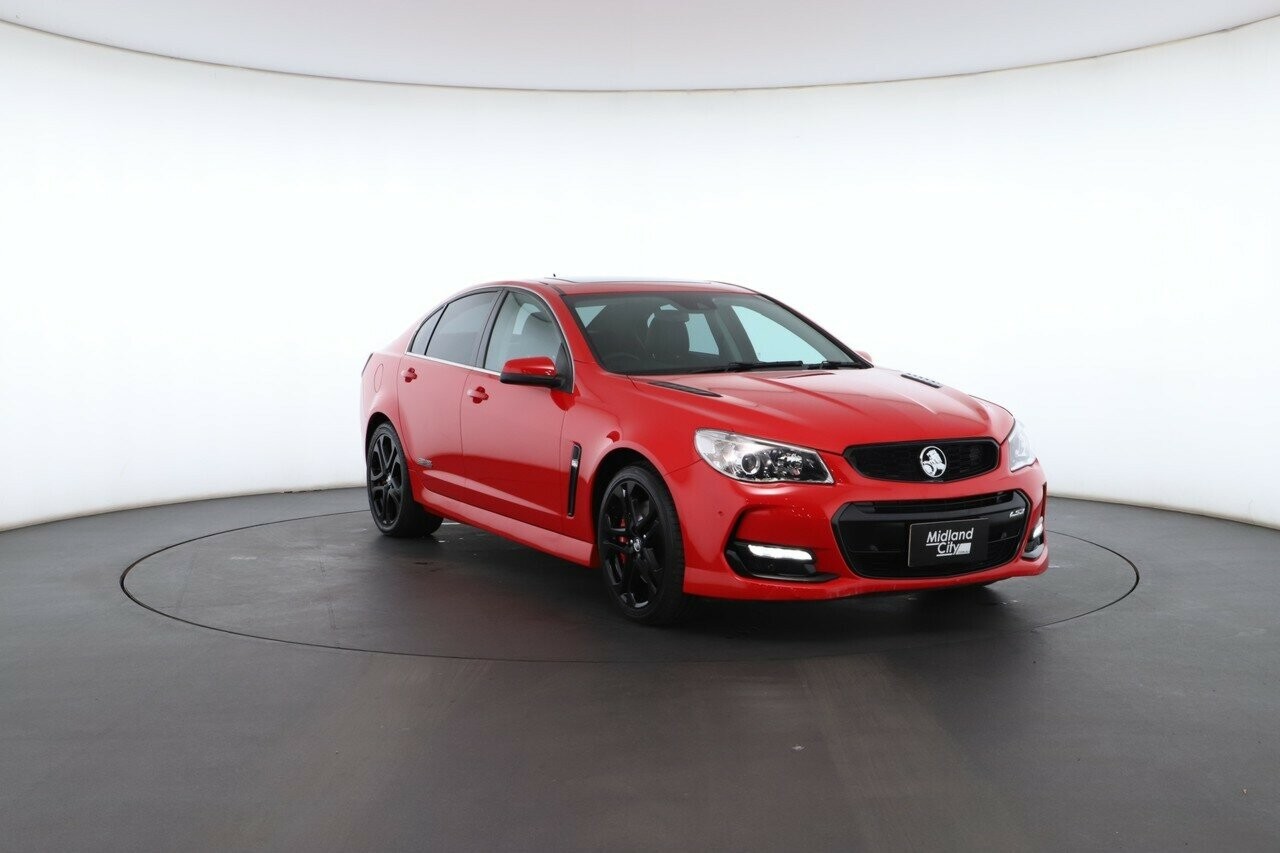 Holden Commodore image 4