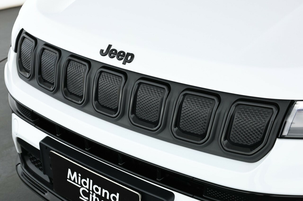 Jeep Compass image 4