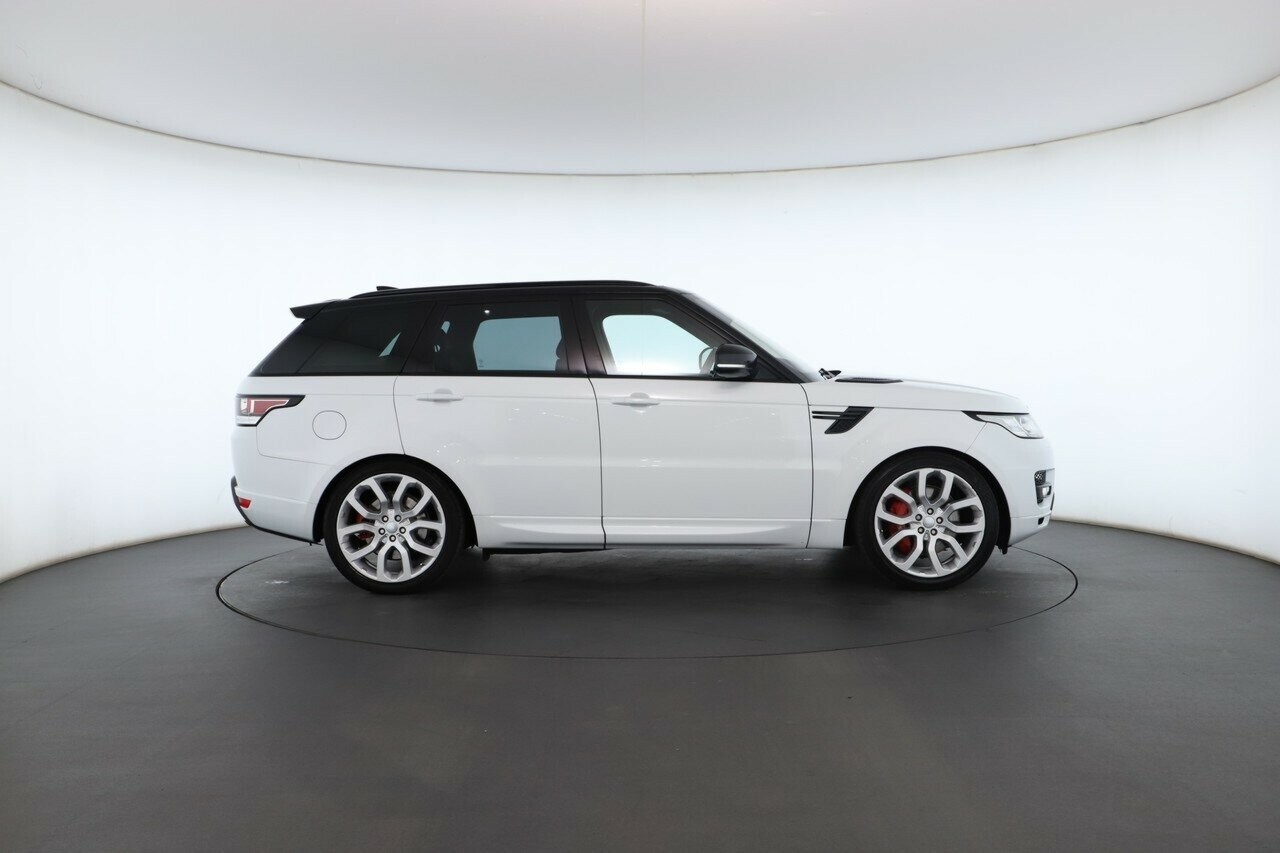 Land Rover Range Rover Sport image 2