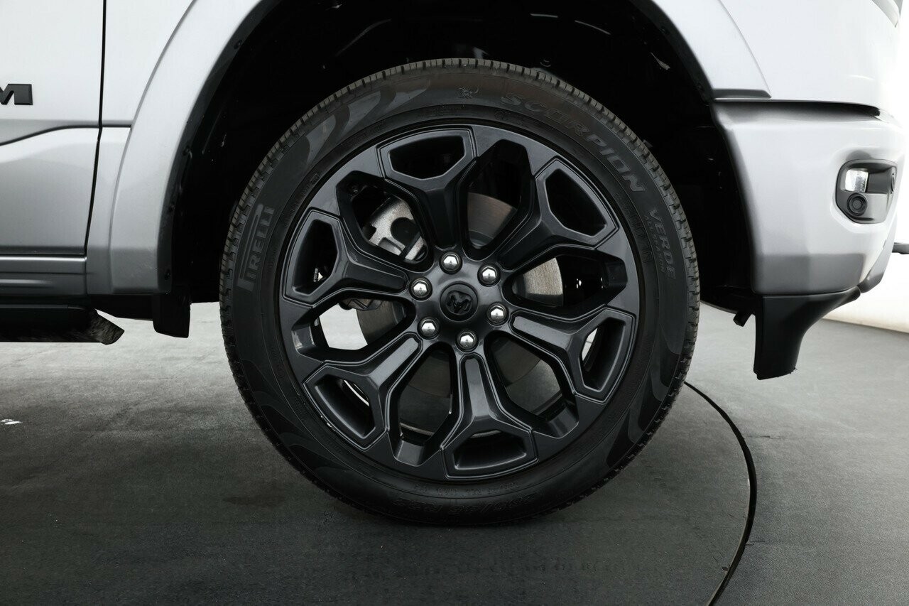Ram 1500 image 3