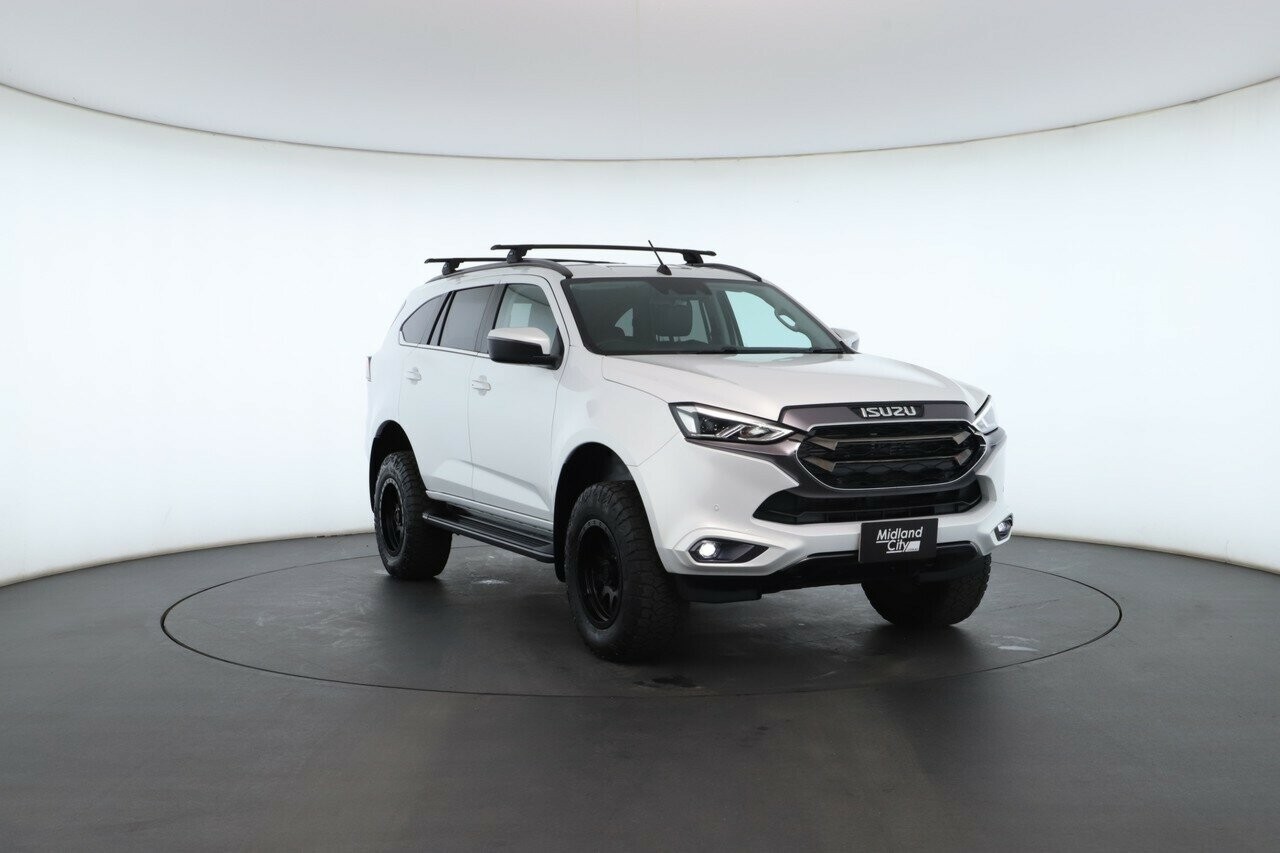 Isuzu Mu-x image 4