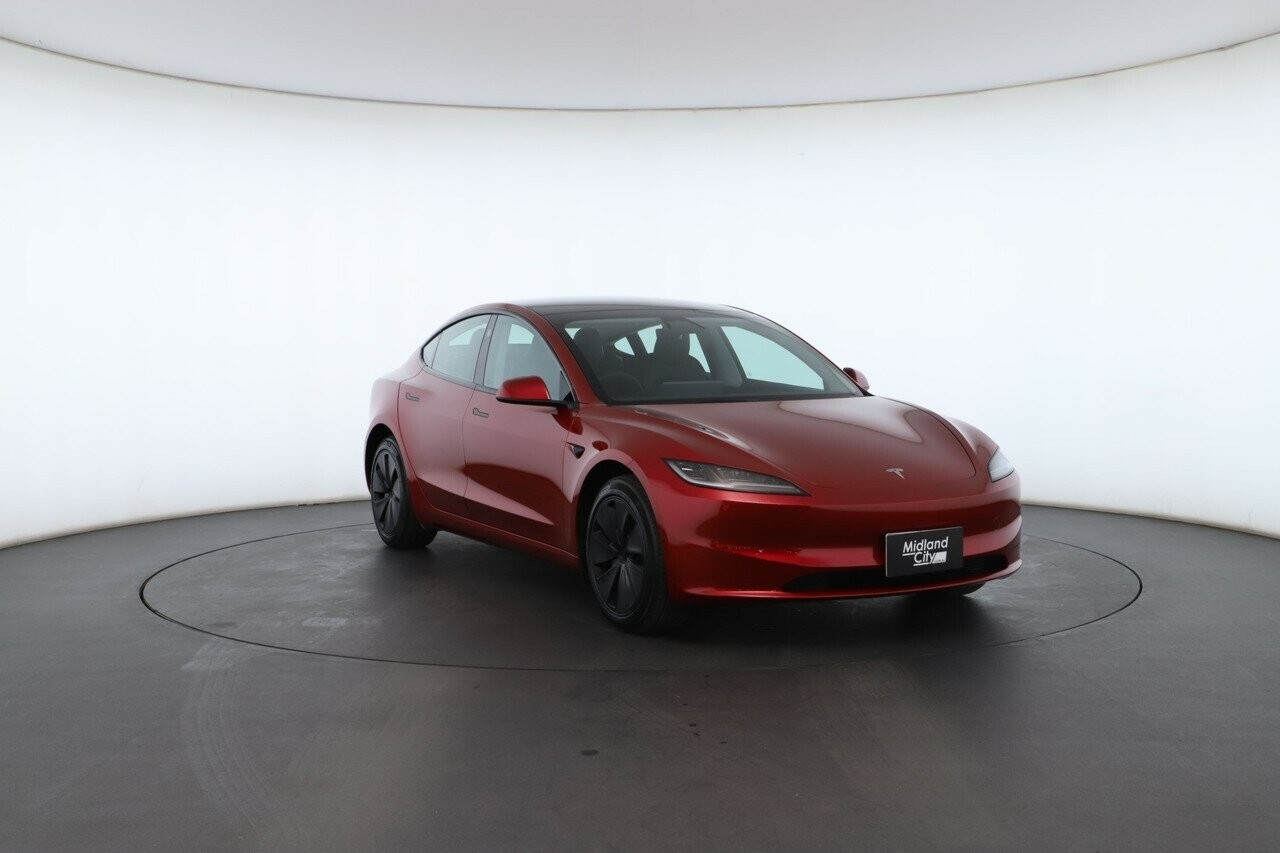 Tesla Model 3 image 4