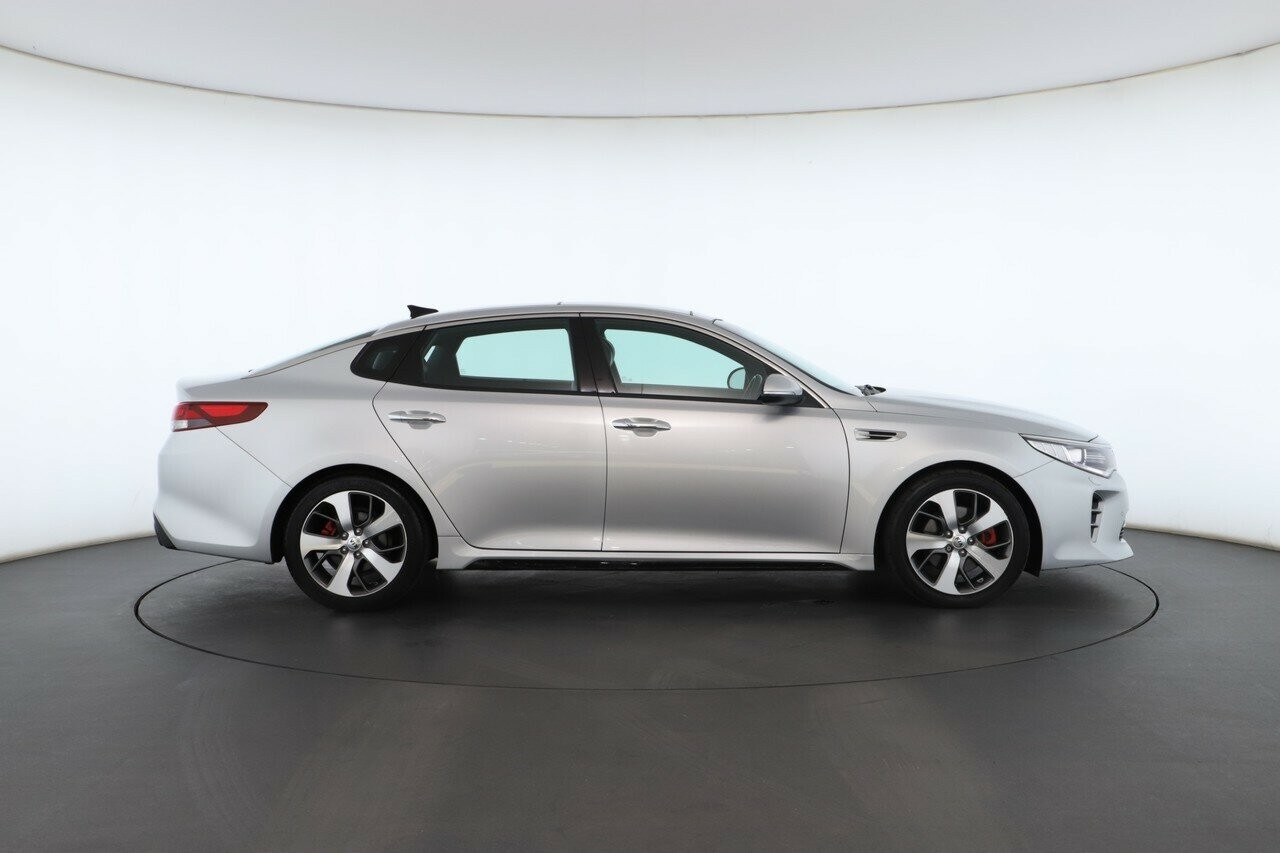 Kia Optima image 2