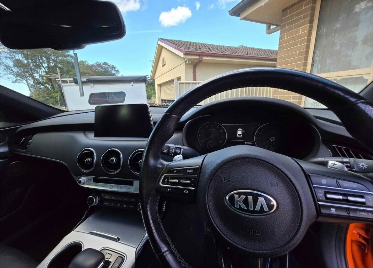 Kia Stinger image 3