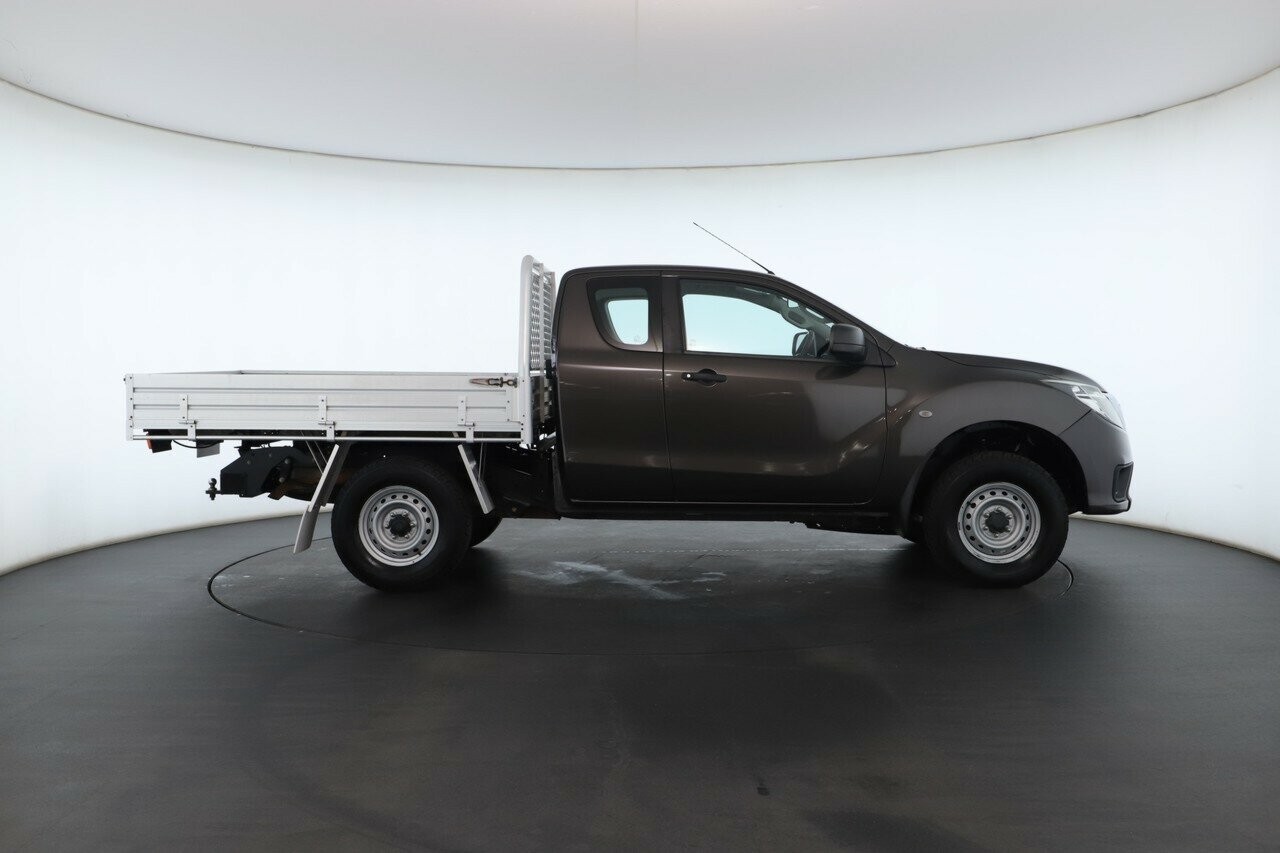 Mazda Bt-50 image 2