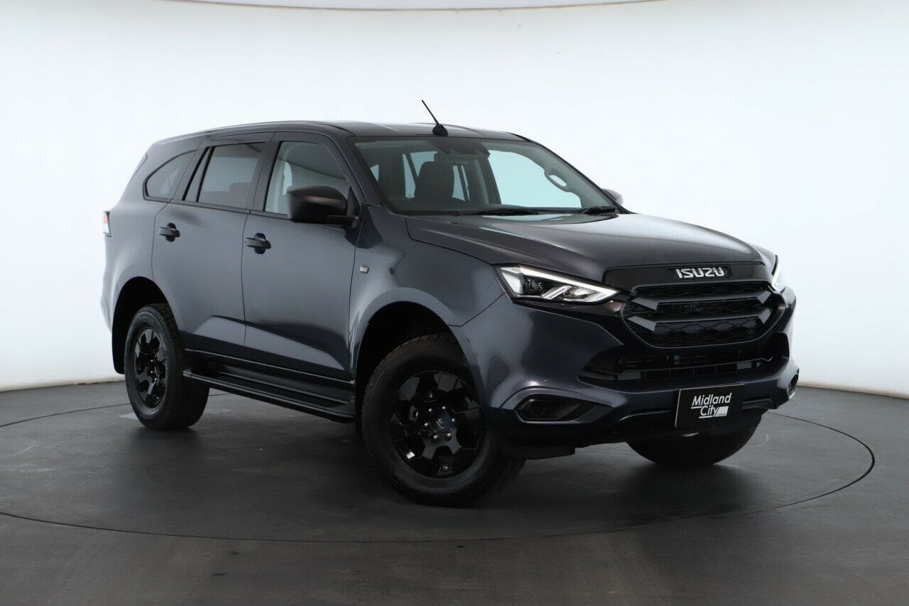 Isuzu Mu-x image 1