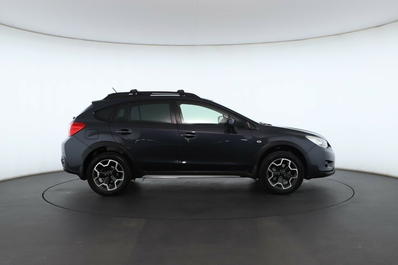 Subaru Xv image 2