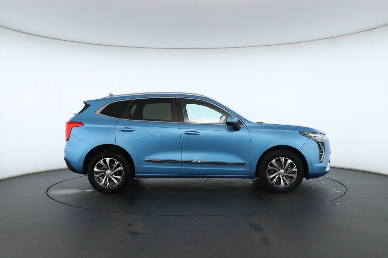Haval Jolion image 2