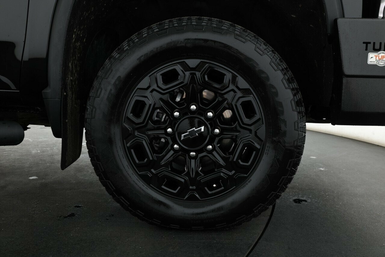 Chevrolet Silverado Hd image 3