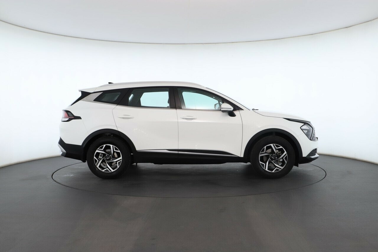 Kia Sportage image 2