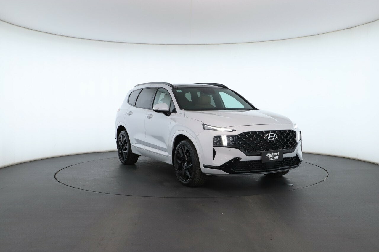 Hyundai Santa Fe image 3