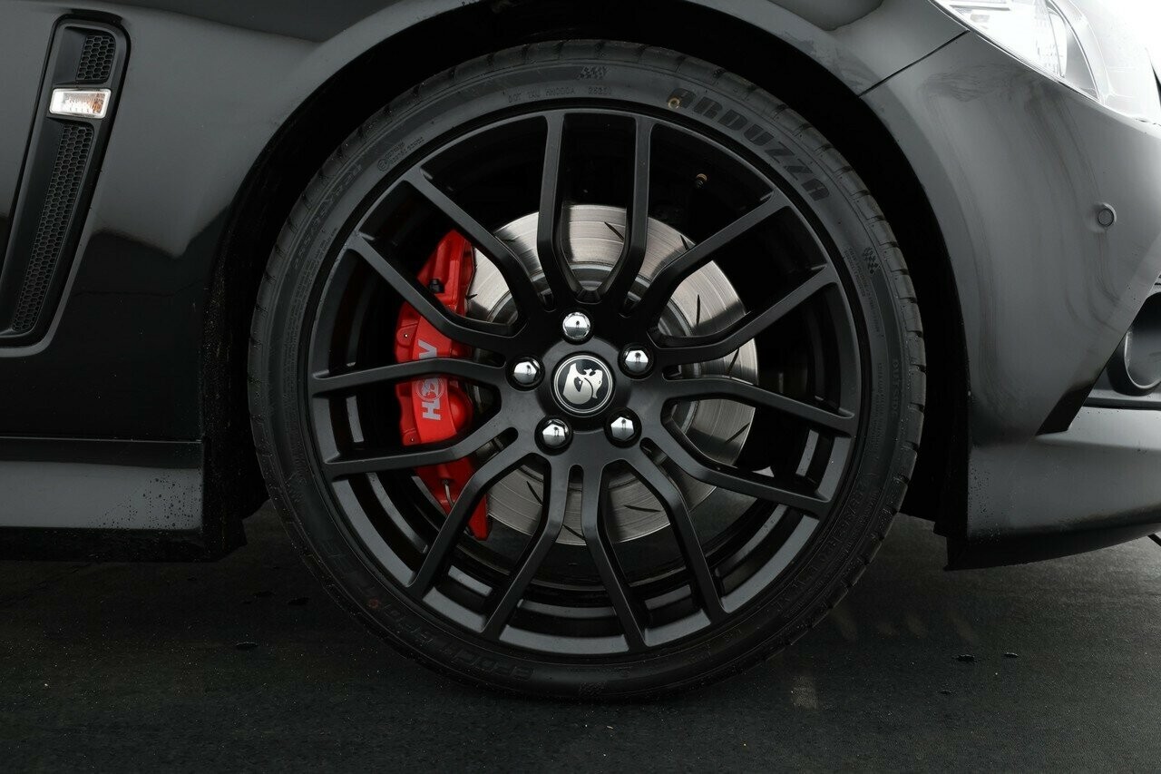 Holden Special Vehicles Clubsport image 3