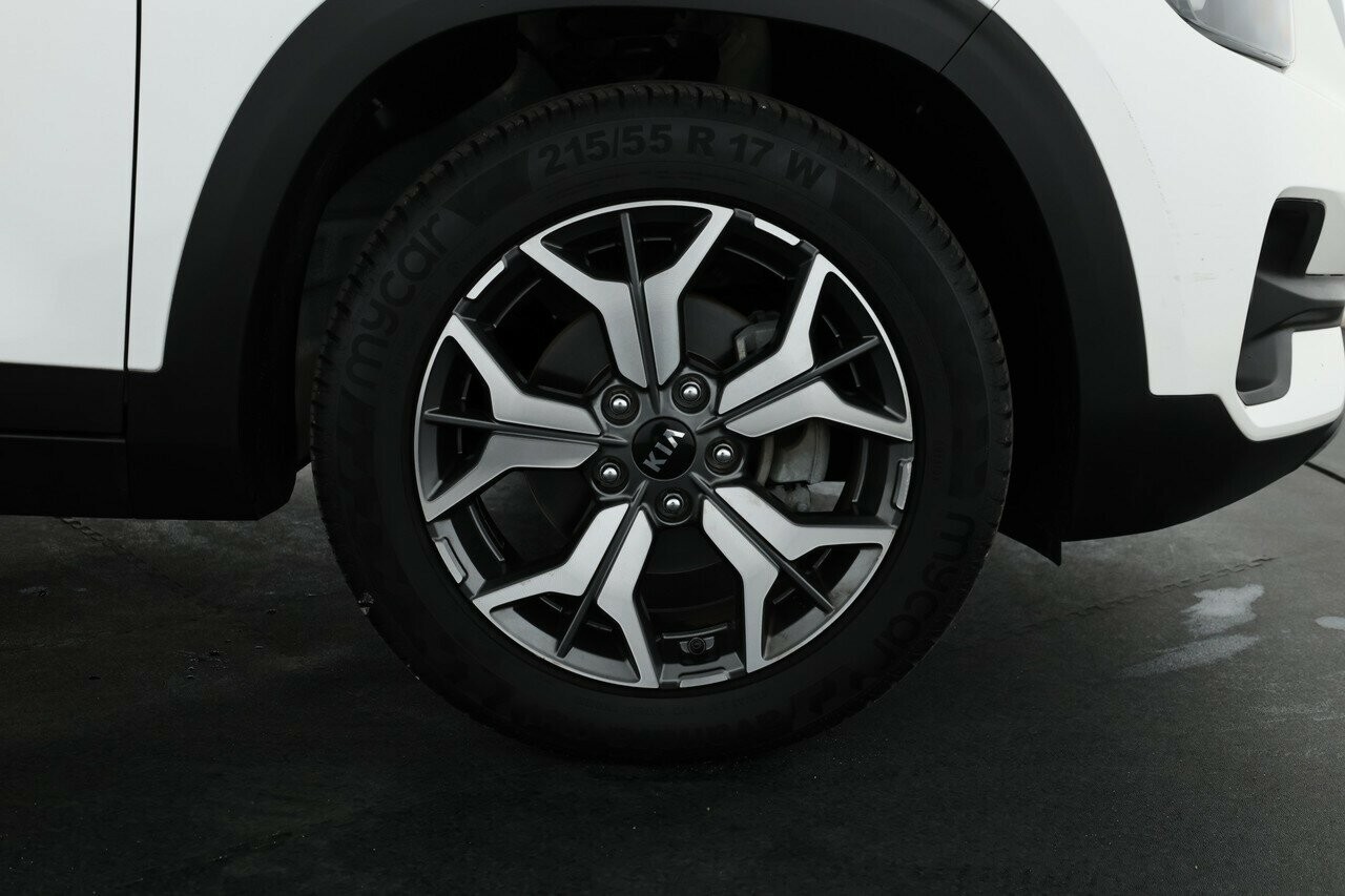 Kia Seltos image 3